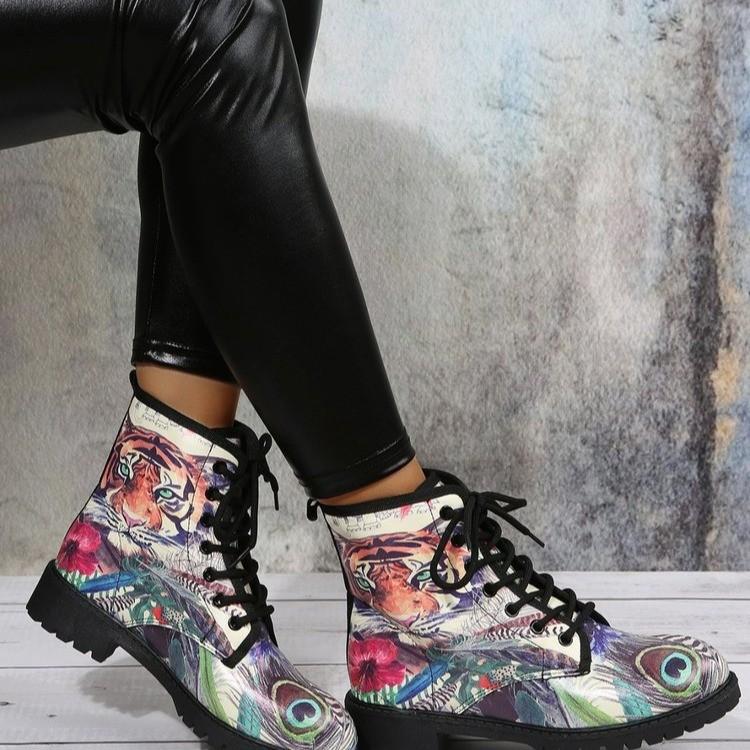 European and American Large Size Lace-up Thick Heel Bank Short Boots Women's Autumn Round Head British Fashion Martin Boots Leather Boots