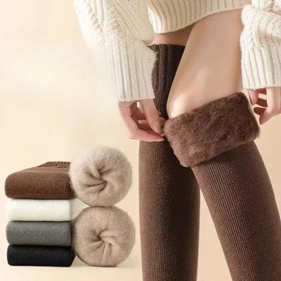 Beenmode – Beenwarmers, overknee sokken en gamaschen