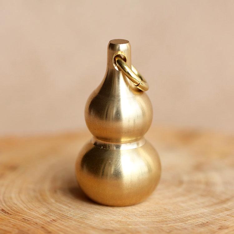 

Handcrafted Copper Keychain Gourd Shape for Men and Women