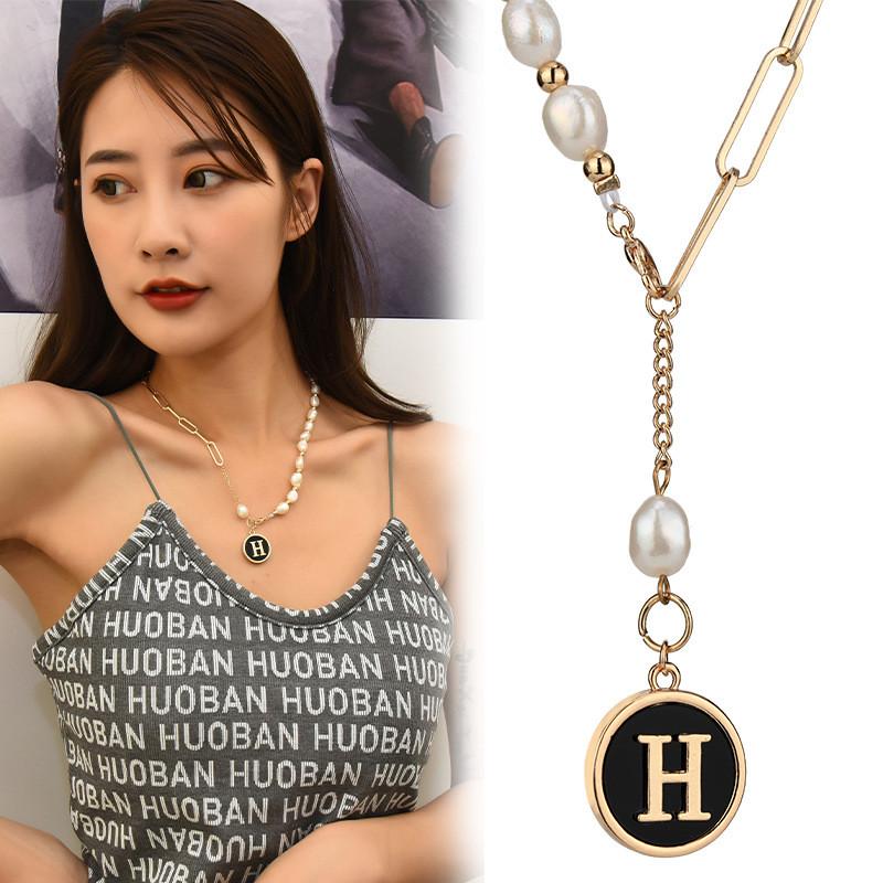 Elegant Korean Style Pearl Letter H Tassel Titanium Steel Necklace For Women And Men
