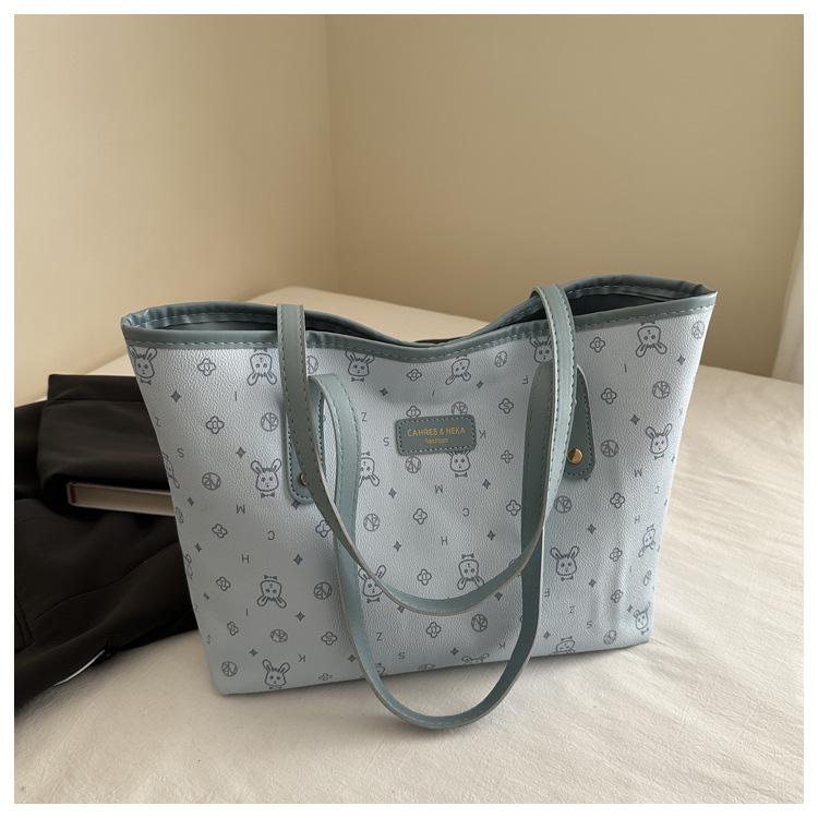 Korean cute commuter large-capacity bag women's 2025 spring and summer simple fashion tote bag casual versatile shoulder bag