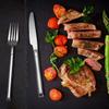 2026 Modernes Edelstahl-Besteckset: Premium Steakmesser, Gabel und Dessertlöffel für gehobene Restaurants und Hotels.