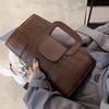 Trendy Kjede Crossbody Veske Dame Småpartidesign Baguette Håndveske Allsidig Ins Populær Mini Firkantet Veske Håndholdt