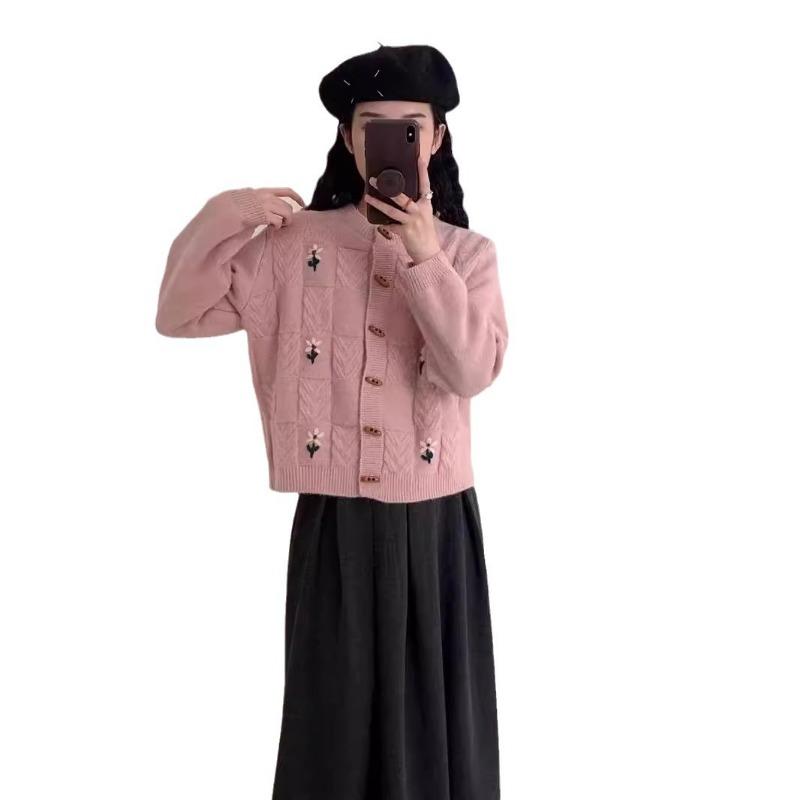 Spring and Autumn New Fashion Crew Neck Corner Button Sweater Jacket Women's Loose Soft Waxy Long Sleeve Knitted Cardigan Top