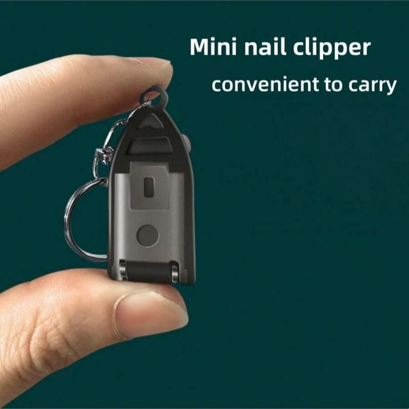 Mini Cute Keychain Nail Clippers Portable Foldable Fingernail Clippers, Small Manicure Tools for Home Use, Assorted Col