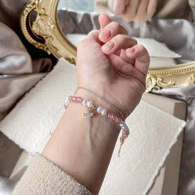 Natural Strawberry Quartz and Freshwater Pearl Beaded Bracelet for Women