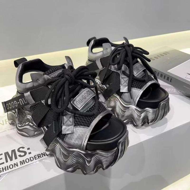 Summer New Niche Fashion Polished Platform Casual Sandals