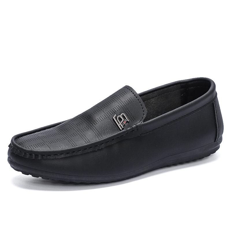 Ekte skinn Herre Fritidssko Luksusmerke Herre Loafers Mokkasiner Pustende Slip on italienske kjøresko Chaussure Homme