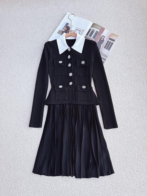2026 Spring Women s Classic Black Knit Dress with Contrast Collar S чёрный