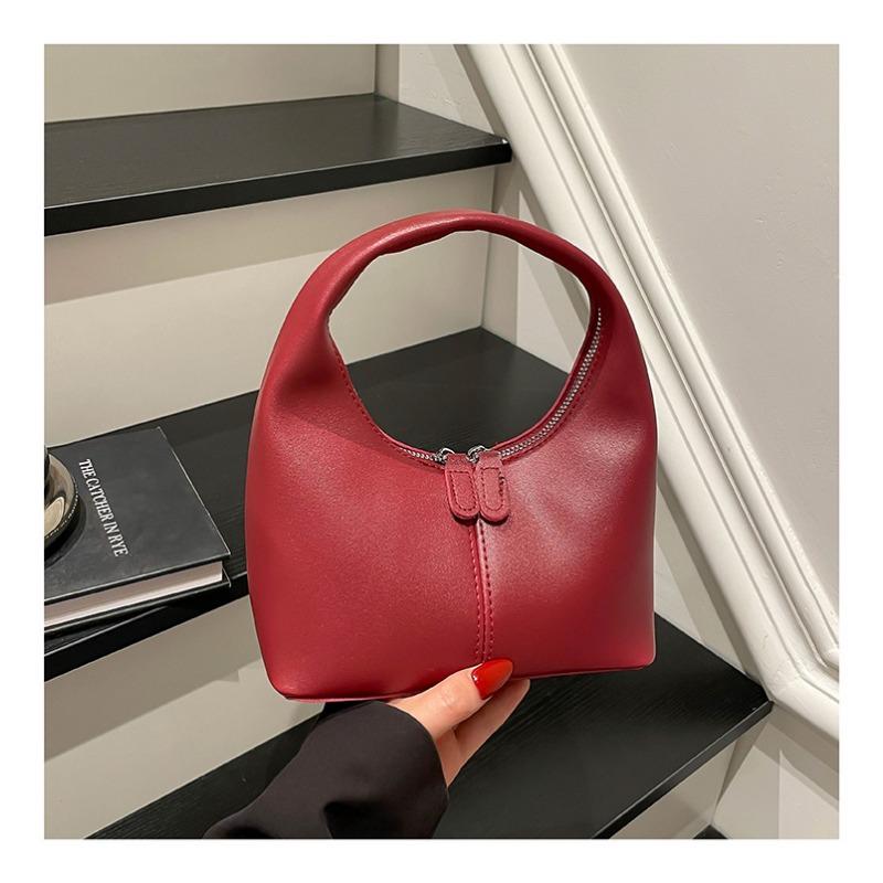 A Trendy, Versatile and Stylish Hand-held Bag That Is Both Fashionable and Simple