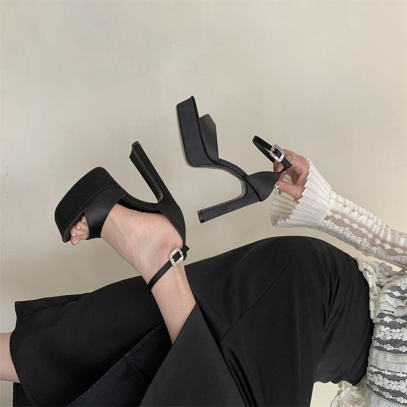 Fashion Eilyken Summer Chunky Platform Buckle Strap Women Sandals Fashion Open Toe Ultra Square High Heels Party Dress Shoes
