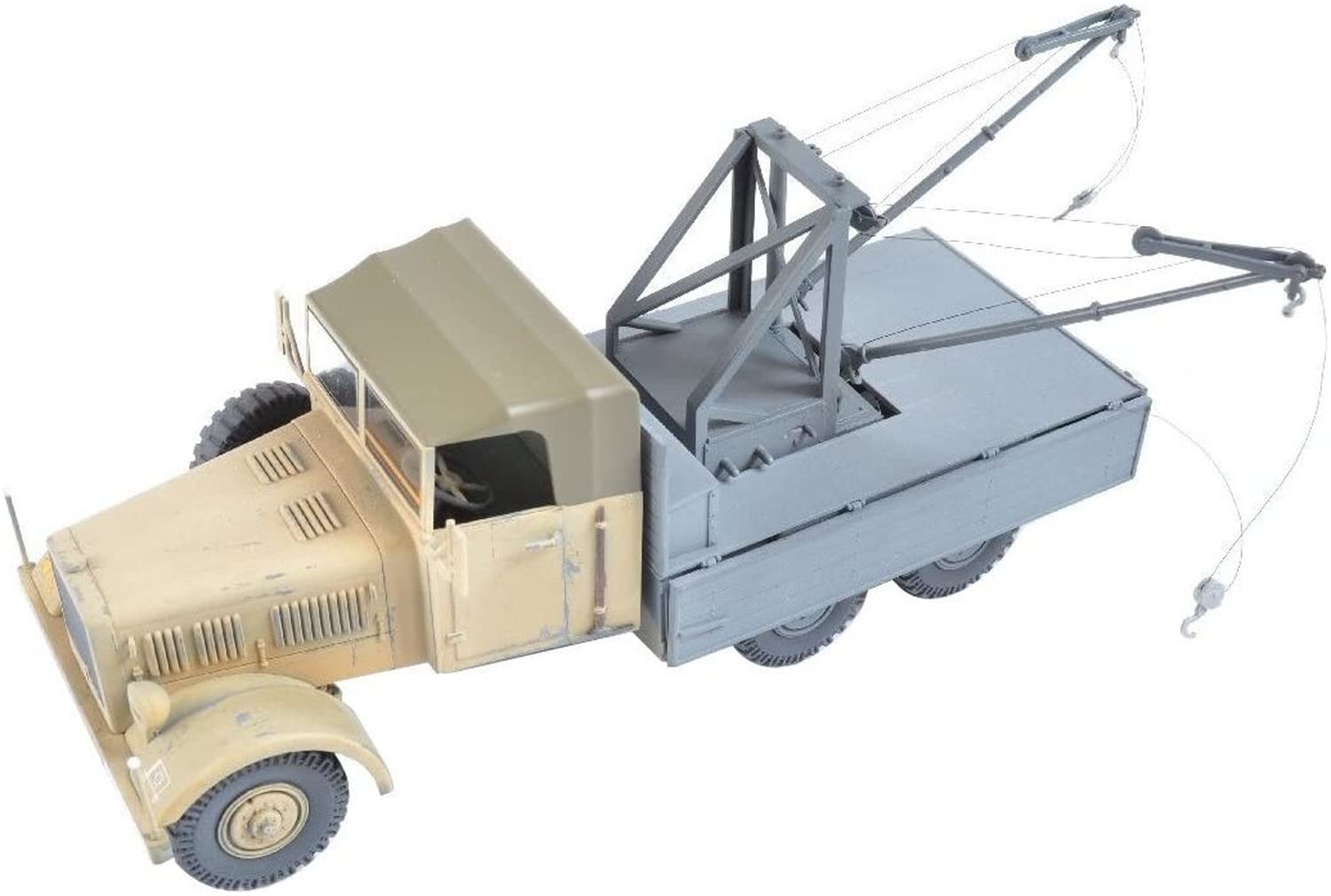 

IBG Масштаб 1/35 Немецкий шестиколесный дизельный грузовик с краном Пластиковый набор модели PB35006