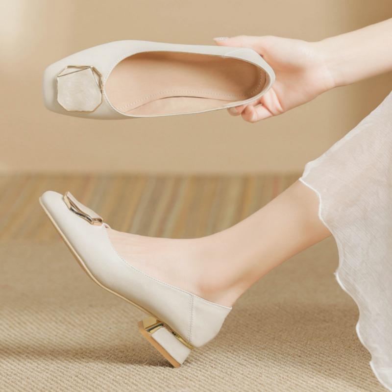 

Рабочие профессиональные кожаные туфли на низком каблуке Туфли на плоской подошве с неглубоким носком Туфли на толстом каблуке Универсальные туфли на высоком каблуке 41 абрикосовый