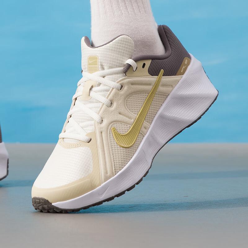 NIKE Men s HM9493-201 All-Season Lifestyle Shoes Men s US 10.5