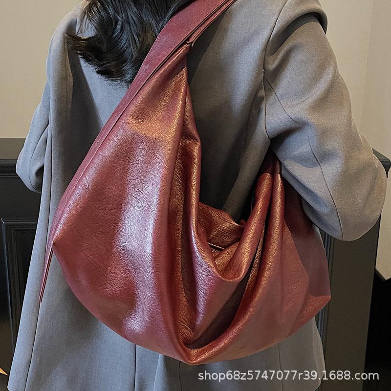 European Beauty Bag New Large-capacity Underarm Wrap Dumpling Bag Fashionable Large-capacity Tote Bag Simple Shoulder Bag