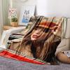 1 Stück Taylor Print Flanelldecke, Hohe Qualität, Für alle Jahreszeiten, Heimdekoration, Wärme und Komfort, Perfekt für Weihnachtsgeschenke
