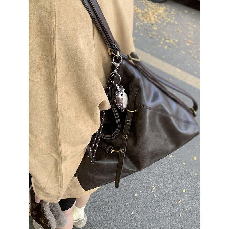 Autumn and winter new Maillard retro commuter backpack women's tide shoulder tote bag casual large capacity backpack