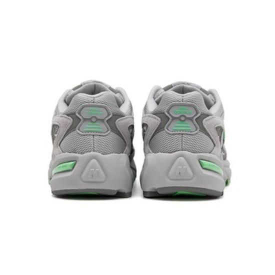 New Balance 725 Gri Yeşil ML725NI1