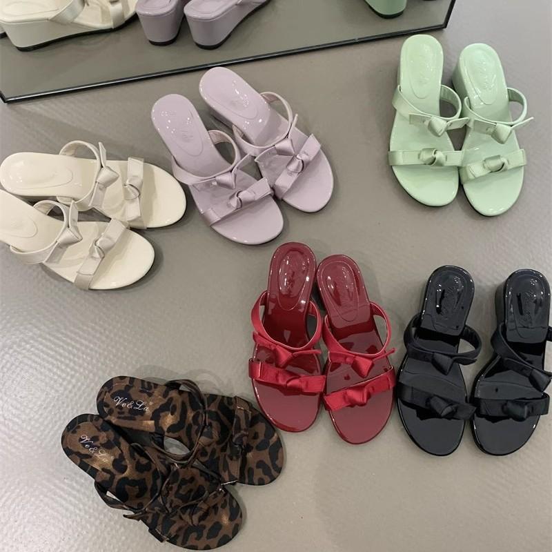 French word with wedge sandals women's summer wear 2025 new gentle evening breeze bow with skirt cool slippers