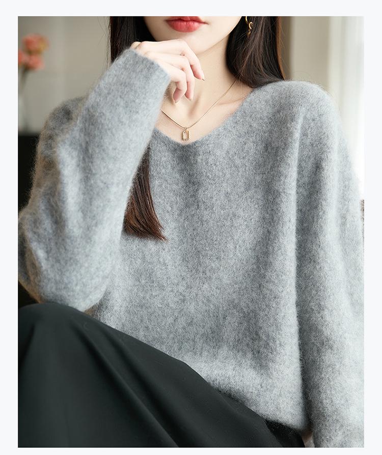 Women's V-Neck Pure Wool Knit Sweater - Loose, Slimming Autumn/Winter Fashion