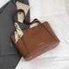 Urban Minimalist Pu Tote Bag For Women With Zipper Closure For Daily Use