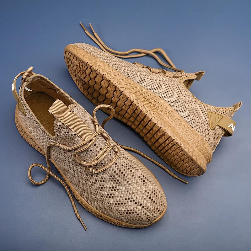Large size men's shoes light and breathable running shoes outdoor sports coconut shoes flying woven mesh casual walking shoes men