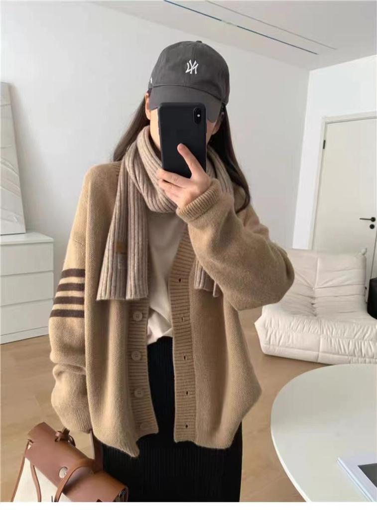 Japanese Style Age-Reducing V-Neck Color-Block Striped Knit Cardigan Sweater for Women, Autumn Winter Loose Fit