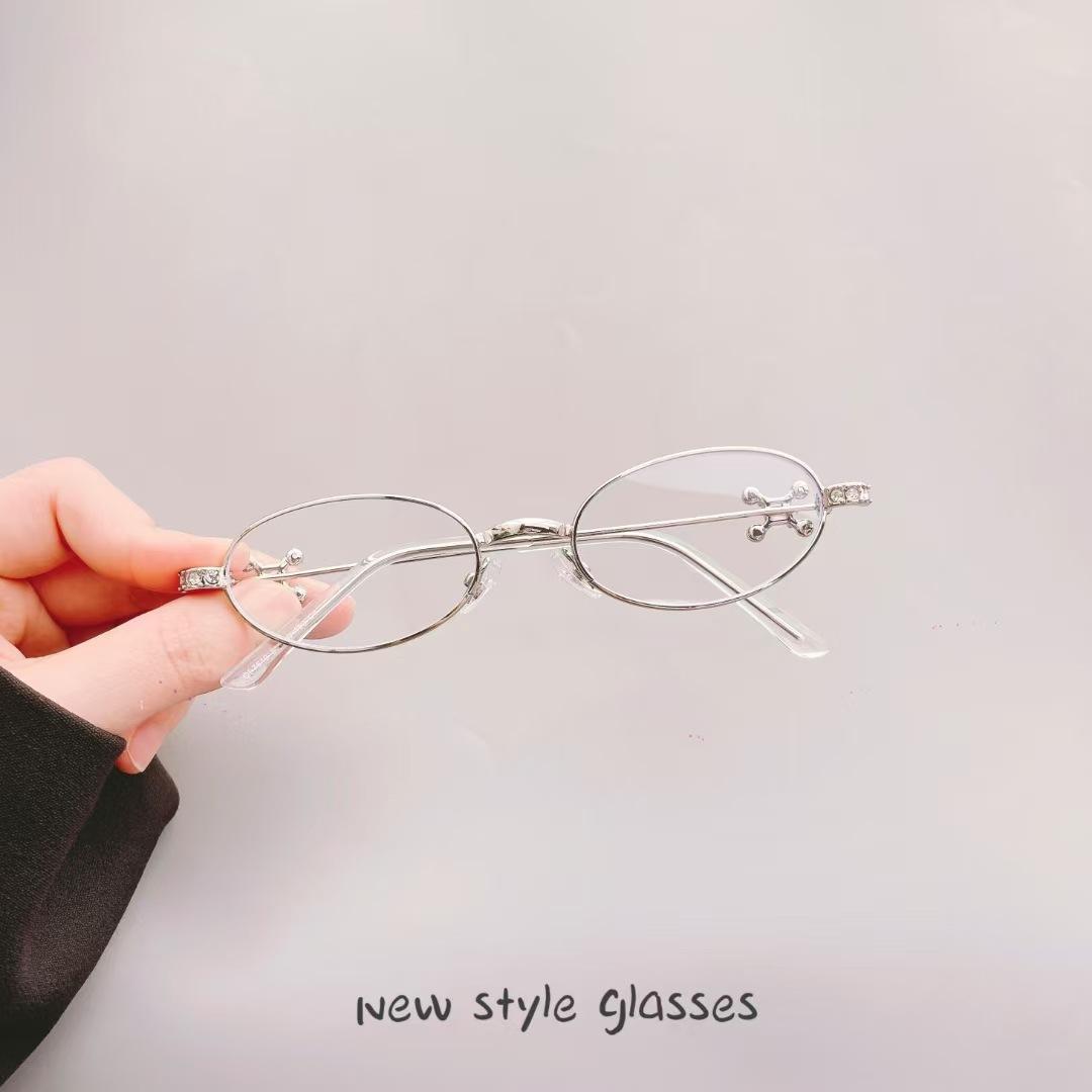 

Korean Style Sunglasses Women Oval Shape Rhinestone Decoration Sun Glasses Women Campus Style Woman Glasses