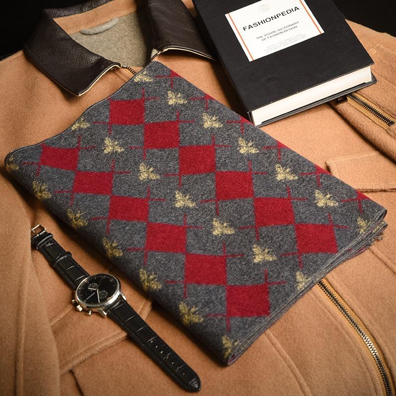 Red wool scarf men's fashion versatile high-end plaid winter dad old man trend scarf