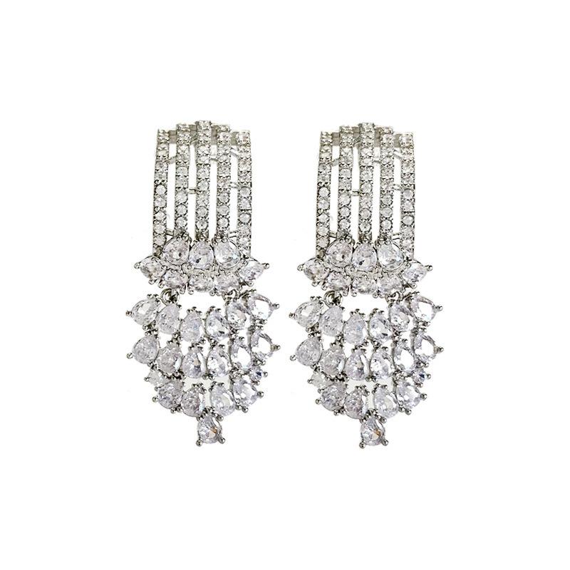 Needle Light Luxury Micro-Inlaid Zircon Earrings Temperament Super Flash Water Drop Banquet Dress Accessories Earrings