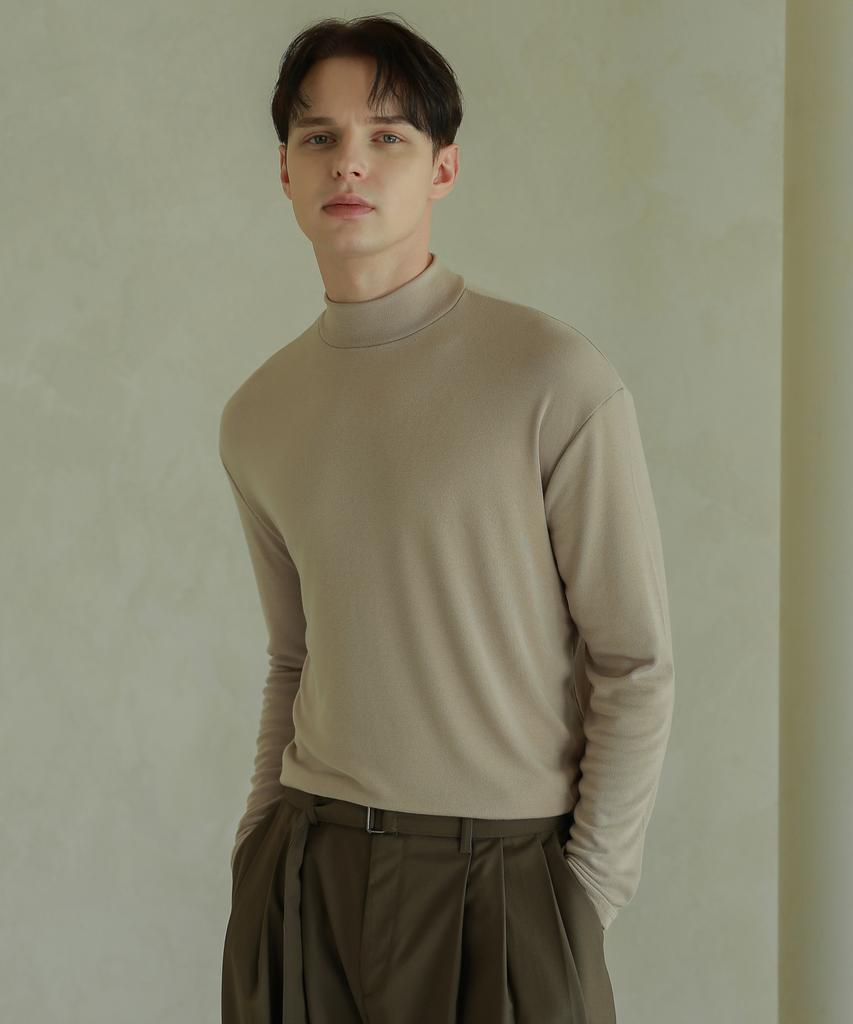 ESN Half Turtleneck Knit T-Shirt Beige