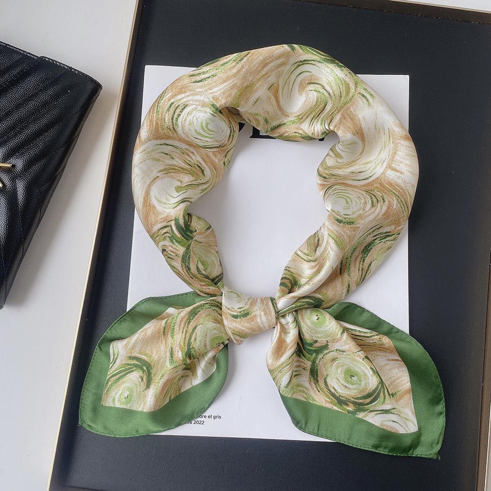 

Женский тонкий квадратный шарф: Живопись маслом Дизайн Звездного неба Многоцелевой как Маленький шарф Галстук и Шелковый шарф Носить в любое время года 70*70cm