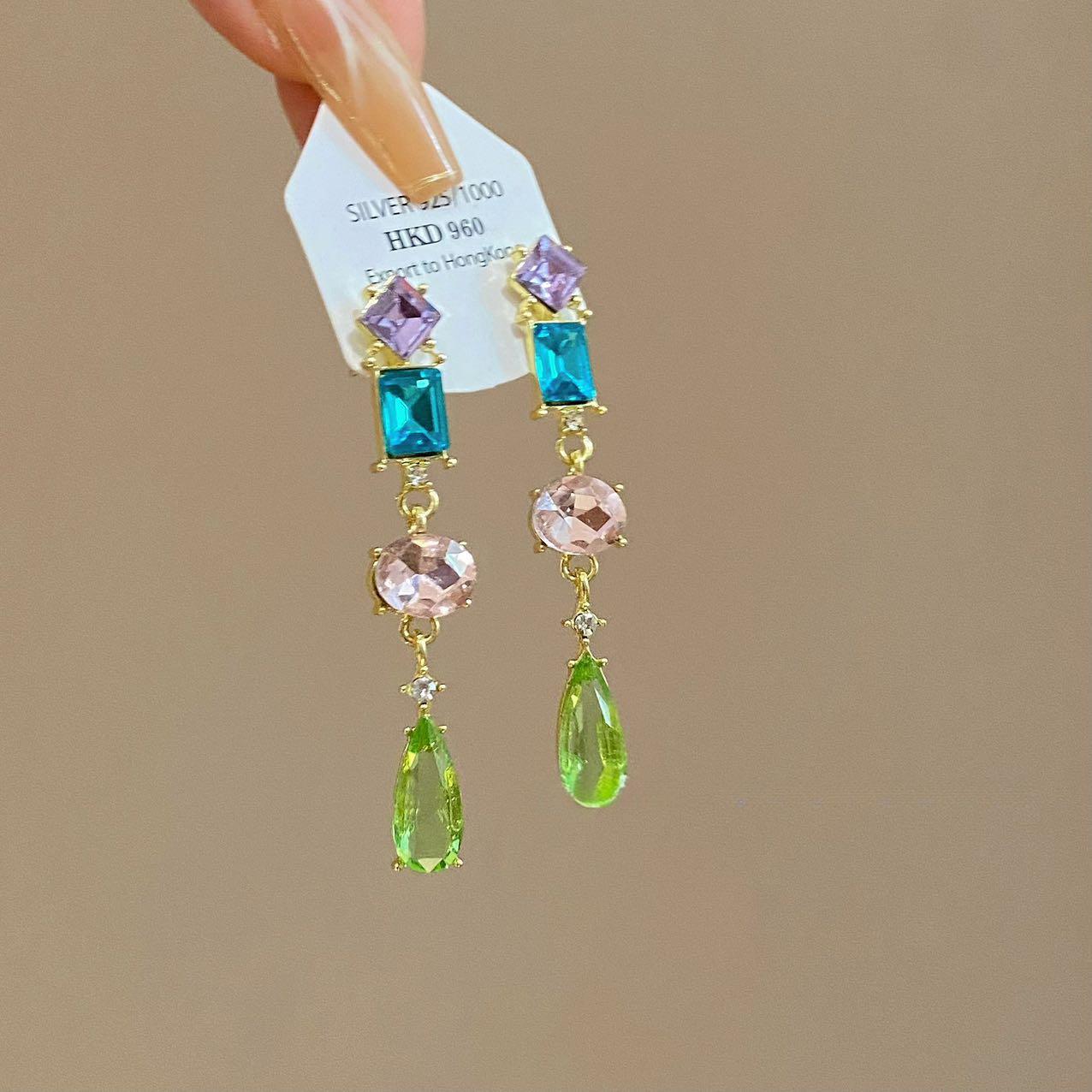 

Серьги-подвески в виде капли воды с бриллиантами, нишевая мода, универсальные серьги, легкая роскошь, темперамент, высококлассные серьги, женские