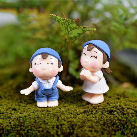 2Pcs Boy Girl Kids Couple Miniature Ornament Craft DIY Landscape Dollhouse Decor
