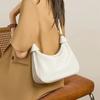 Niche retro underarm bag women's new fashionable large-capacity one-shoulder commuter versatile crossbody bag