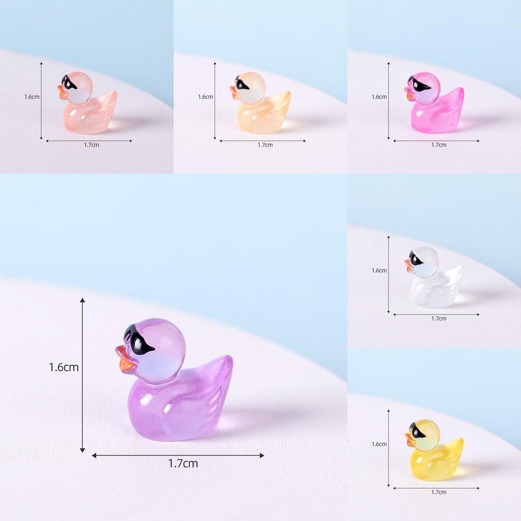 Adorable Resin Miniature Duck Figurine With Glow In The Dark Sunglasses For Garden Decor