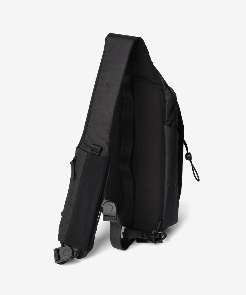 Body Bag AA010550106 Metro Crossbody Left Shoulder Black VX42 [Alpaca] - - X-Pac [Used]