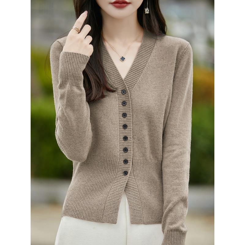 Autumn and winter new women's knitted sweater V-neck cardigan sweater women's imitation wool coat batch