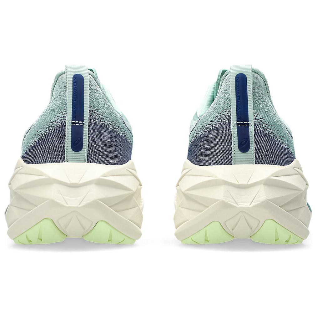 Asics Pánské tenisky Novablast 4 Light Celadon Blue Expanse 1011B693-301