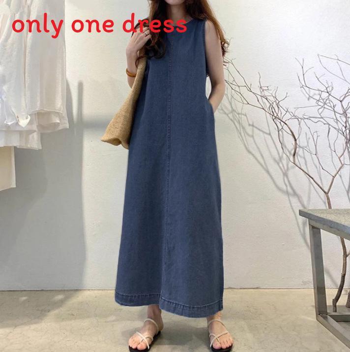 Bohemian Denim Dress With Pockets And Loose Fit For Casual Spring Wear