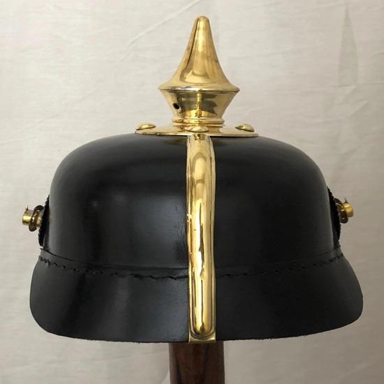 Deutscher Preußischer Pickelhaube Helm, Kaiserlicher Offiziershelm Tragbar für Erwachsenen-LARP, Cosplay-Reenactment-Rüstung