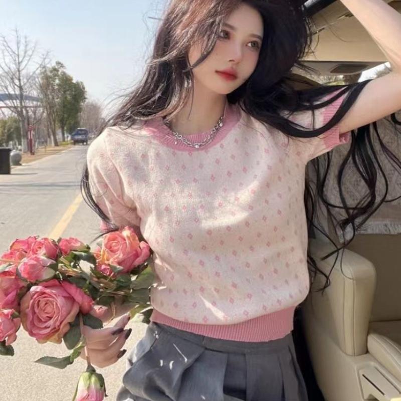 Gentle Korean Winter Knitted Short Top with Female Design Pink Splicing Short Sleeve