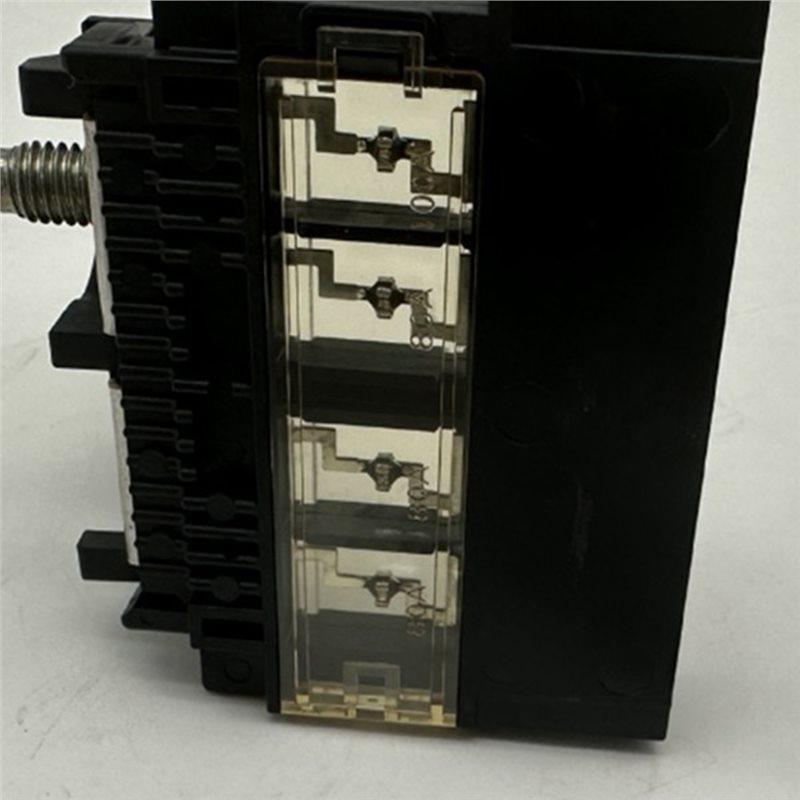 Armada Cube GT-R Quest Sentra Titan Versa 2438079915 Positive Battery Terminal Fuse Link Connector For Nissan 370Z