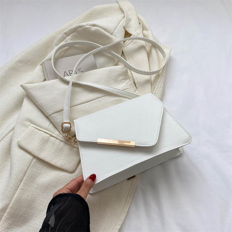 Stylish Retro Textured Mini Crossbody Bag With Magnetic Closure In Five Colors