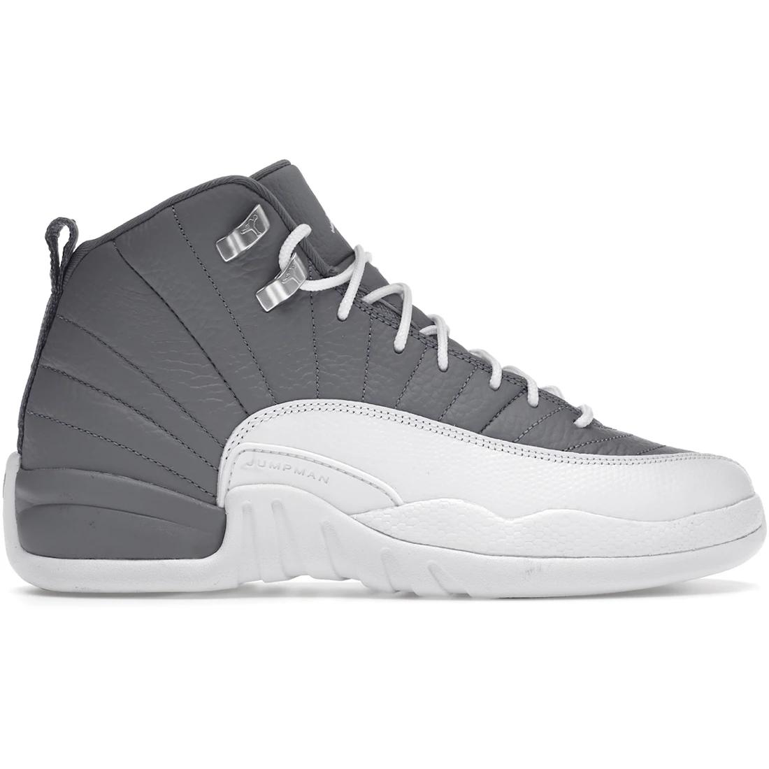 

Кроссовки Jordan 12 Retro Stealth (GS)(153265-015) 36.5