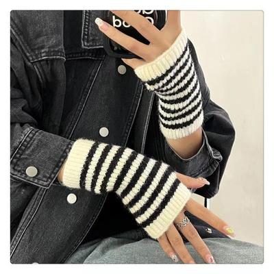 Colorblocking Spaghetti Gloves Women's Fall and Winter Knitted Woolen Cuff Warm Cold Fashion Open Finger Arm Sleeve