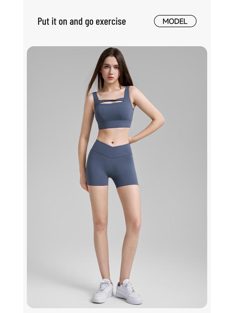 2025 Nude Feel Women's Yoga Peach Butt Fitness Shorts - Summer Three-Quarter Length for Running and Sports