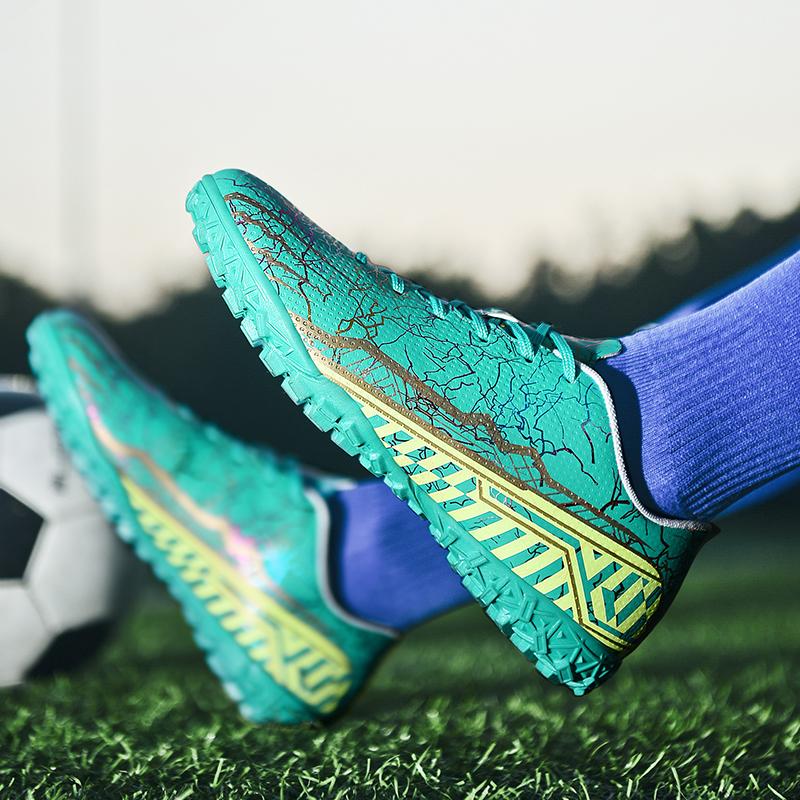 Football Boots Short Nail Rubber TF Artificial Lawn Professional Large Size Children Football Shoes Men's Low -top Large Size Training Shoes