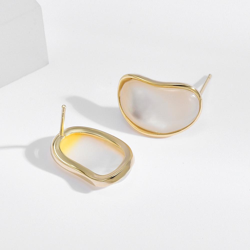 

Элегантные и модные серьги-гвоздики из натурального рябчика, высококачественные легкие роскошные серьги из ракушек, прямые поставки золотой