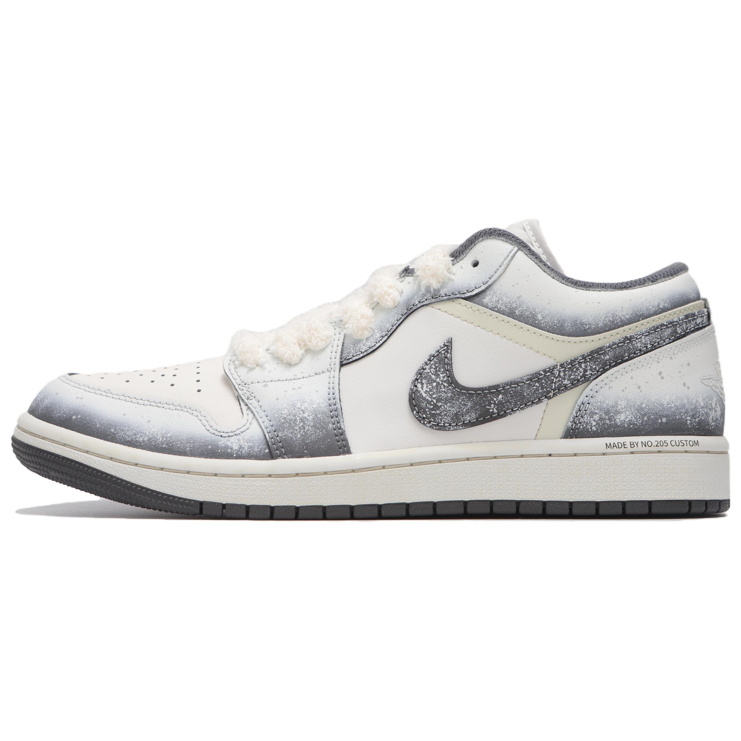 

Jordan Air Jordan 1 Low top Vintage Basketball Shoes Men s Gray White 553558-044(Teamfour-) 44.5